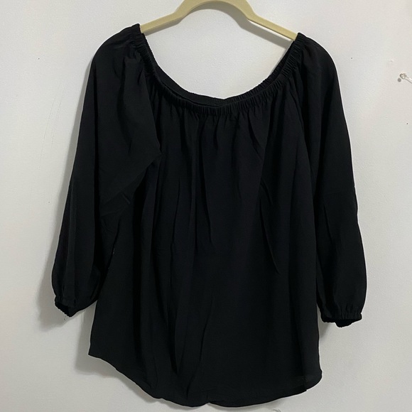 Embroidered Blouse - Picture 4 of 4